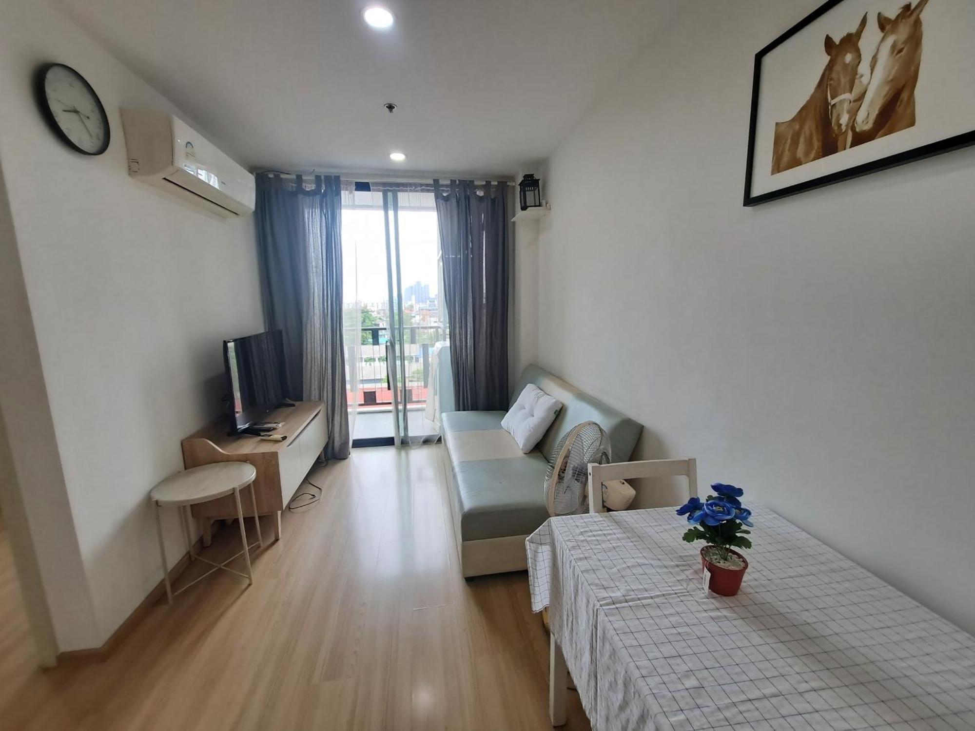 Condo In Bangkok With Swimming Pool Near Malls And Train Exterior photo