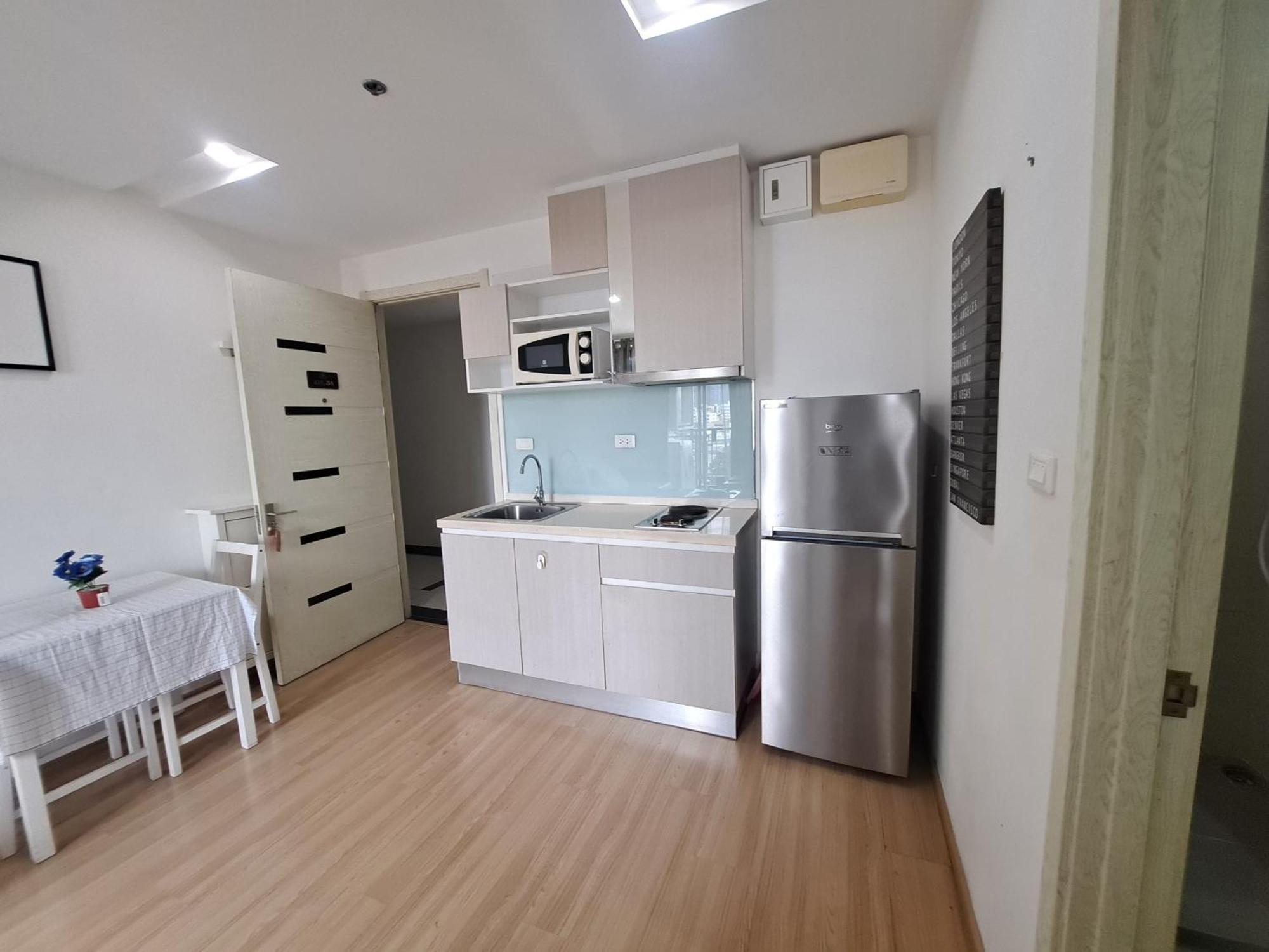 Condo In Bangkok With Swimming Pool Near Malls And Train Exterior photo